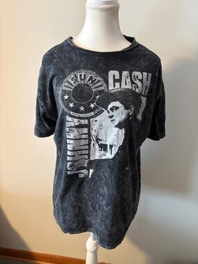 Sun Records Vintage-Style Johnny Cash 100% Cotton Gray Graphic T Shirt. Size XL
